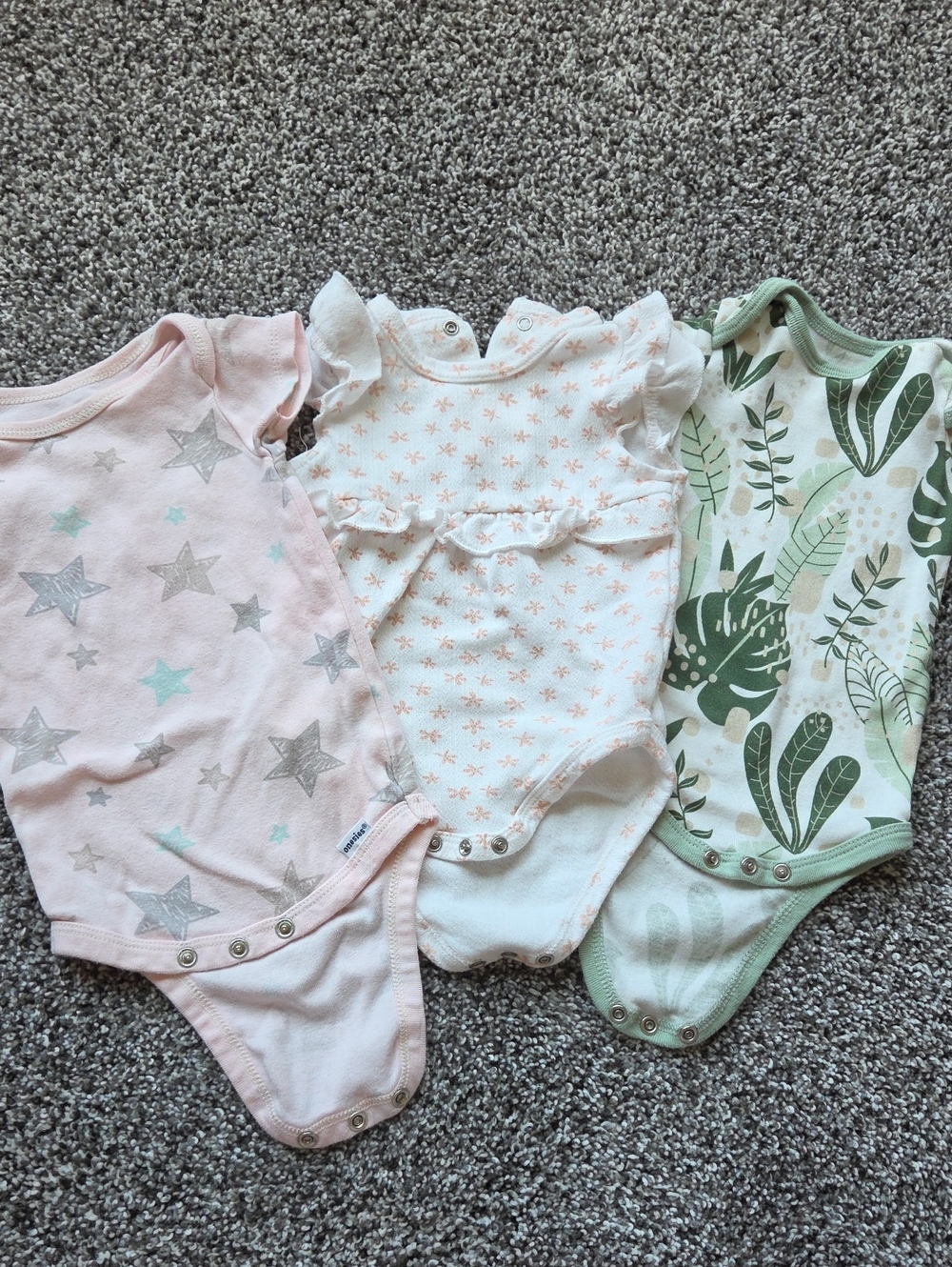 3 Pack Of Onesies 3-6m